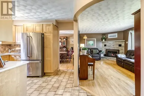 1119 Woodbine Avenue Sudbury ON P3A 2L8
