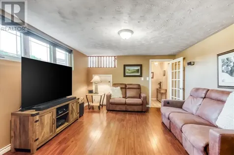 1119 Woodbine Avenue Sudbury ON P3A 2L8