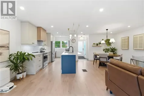121 Third Avenue Lively ON P3B 3B7