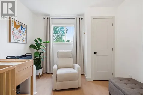 121 Third Avenue Lively ON P3B 3B7