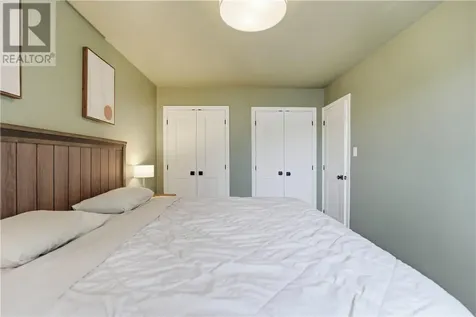 121 Third Avenue Lively ON P3B 3B7