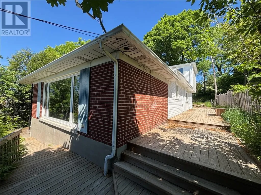 28 Baker Street Greater Sudbury ON P3C 2E6
