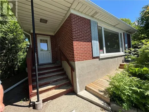 28 Baker Street Greater Sudbury ON P3C 2E6