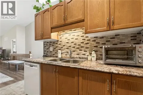 25 Kitty Murray Lane Ancaster ON L9K 1L3