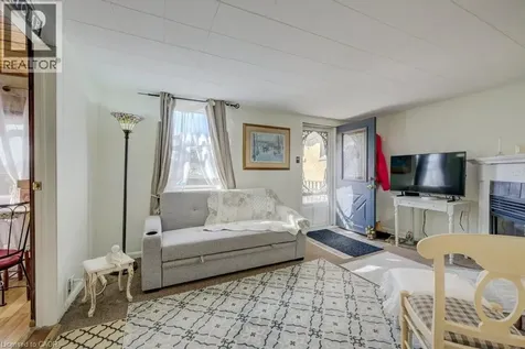 458 Upper Wentworth Street Hamilton ON L9A 4T7