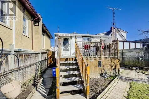 458 Upper Wentworth Street Hamilton ON L9A 4T7