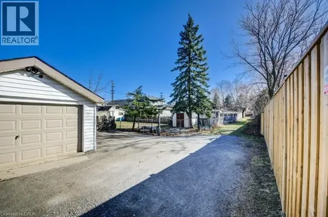 458 Upper Wentworth Street Hamilton ON L9A 4T7