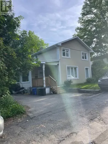 448 Green Avenue Ottawa ON K1M 1K9