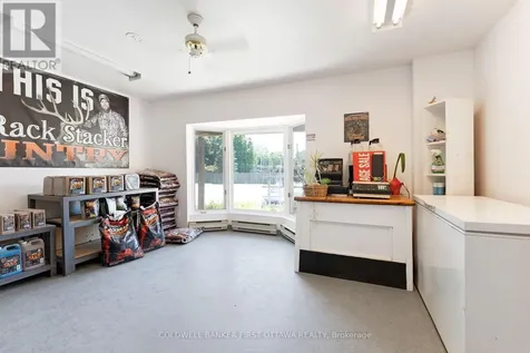 5639 Mcdonalds Corners Road Lanark Highlands ON K0G 1M0