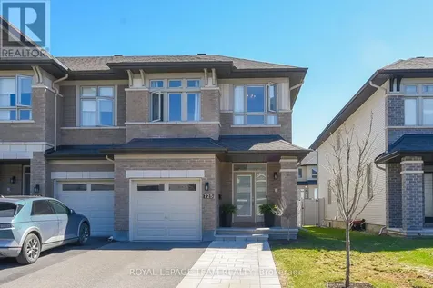 725 Capricorn Circle Ottawa ON K4M 0J4