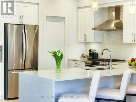 725 Capricorn Circle Ottawa ON K4M 0J4