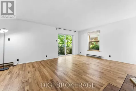 332 Iona Street Ottawa ON K1Z 8R2