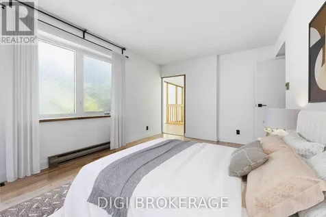 332 Iona Street Ottawa ON K1Z 8R2