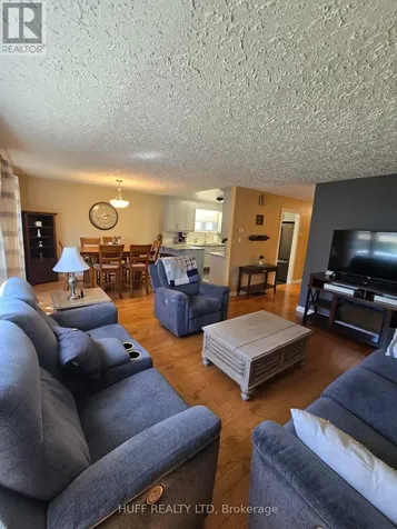 40 Wishman Street Kirkland Lake ON P2N 1G8