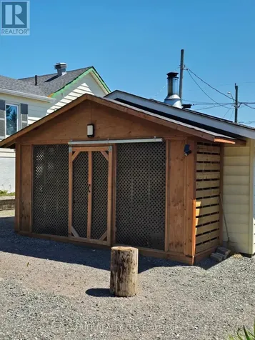 40 Wishman Street Kirkland Lake ON P2N 1G8