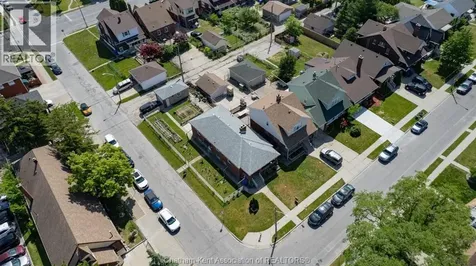 1402 Elsmere Avenue Windsor ON N8X 4G9