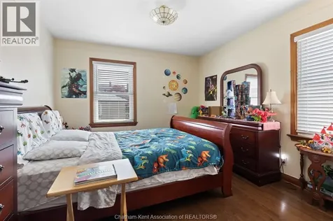 1402 Elsmere Avenue Windsor ON N8X 4G9