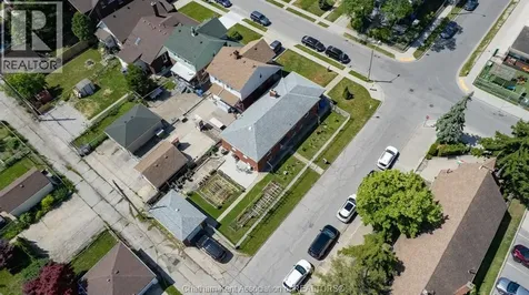 1402 Elsmere Avenue Windsor ON N8X 4G9