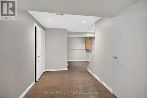 925 Elgin Street North Cambridge ON N1R 8C6