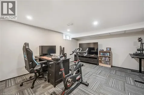 165 Green Valley Drive Kitchener ON N2P 1K3