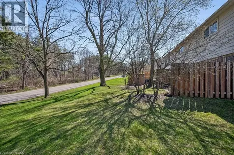 165 Green Valley Drive Kitchener ON N2P 1K3