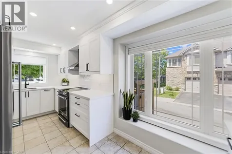 242 Upper Mount Albion Road Stoney Creek ON L8J 0B1