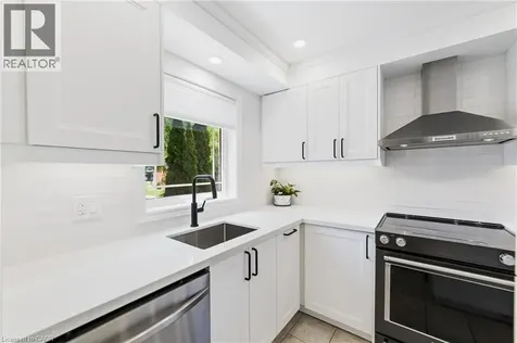 242 Upper Mount Albion Road Stoney Creek ON L8J 0B1