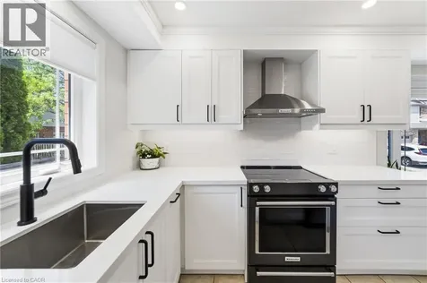 242 Upper Mount Albion Road Stoney Creek ON L8J 0B1