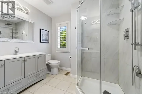 242 Upper Mount Albion Road Stoney Creek ON L8J 0B1