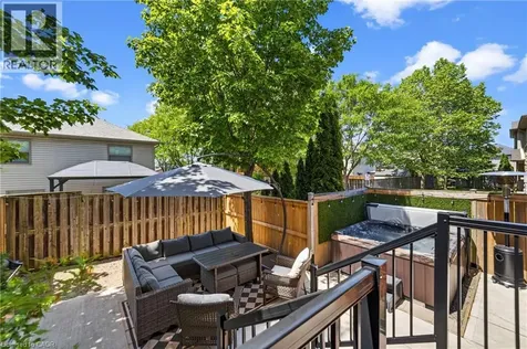 242 Upper Mount Albion Road Stoney Creek ON L8J 0B1