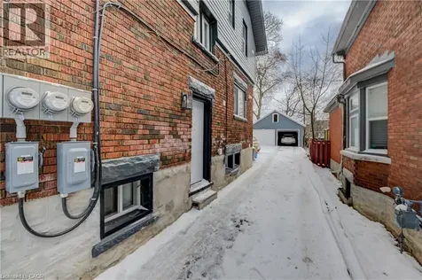 21 Fairview Avenue Kitchener ON N2H 3E7