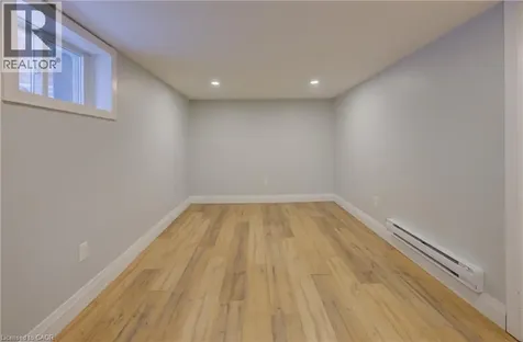 21 Fairview Avenue Kitchener ON N2H 3E7