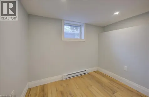 21 Fairview Avenue Kitchener ON N2H 3E7