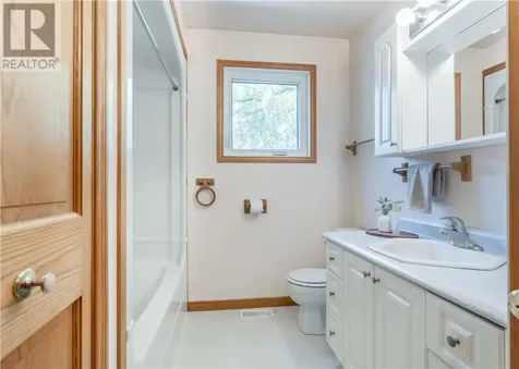 3906 Del Street Chelmsford ON P0M 1L0