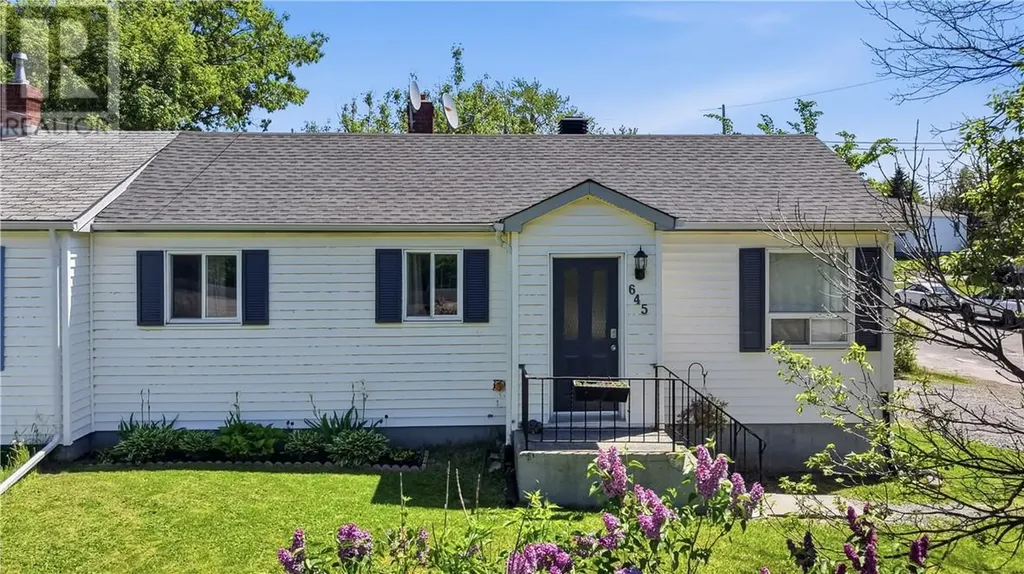 645 Main Street Lively ON P3Y 1M6