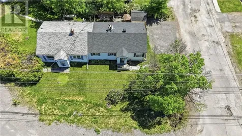 645 Main Street Lively ON P3Y 1M6