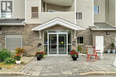 1390 Lauzon Road Windsor ON N8S 3N1