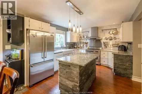 130 Royal Crescent Belle River ON N0R 1A0