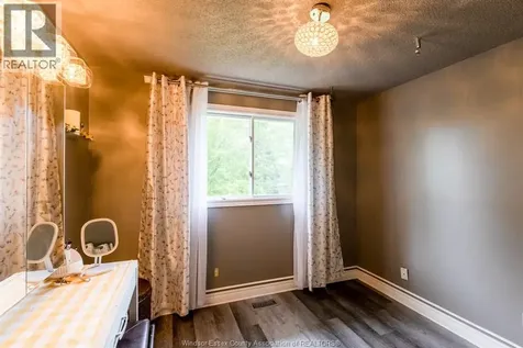 130 Royal Crescent Belle River ON N0R 1A0
