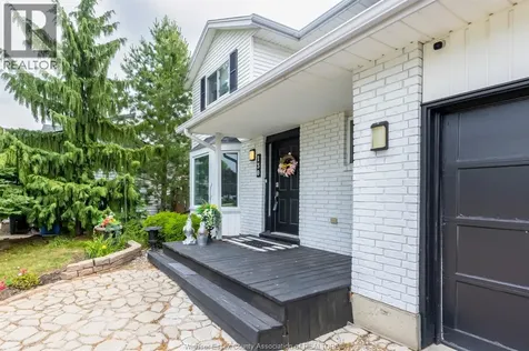 130 Royal Crescent Belle River ON N0R 1A0