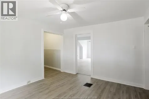 1453 Marentette Windsor ON N8X 4E2