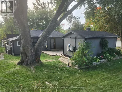 2817 River Avenue Selwyn ON K0L 3G0