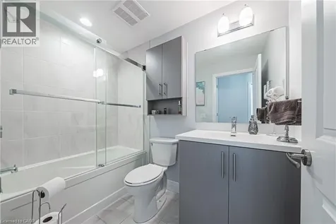 1 Redfern Avenue Hamilton ON L9C 0E6