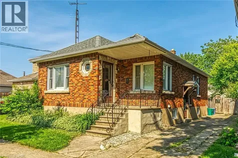 70 Concord Avenue St. Catharines ON L2M 5N8