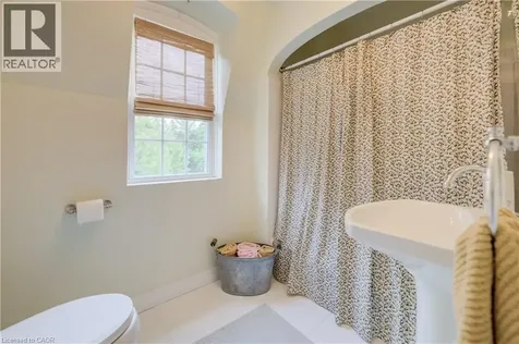 314 Glasgow Street Kitchener ON N2M 2M8