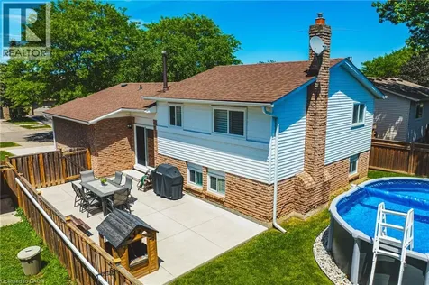 32 Ainsworth Street Stoney Creek ON L8J 1T1