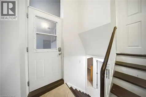 1403 Selkirk Avenue Oakville ON L6L 2V5