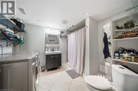 1403 Selkirk Avenue Oakville ON L6L 2V5