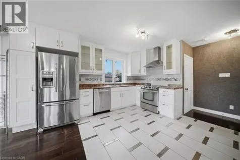 1403 Selkirk Avenue Oakville ON L6L 2V5