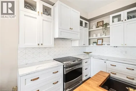 262 Dundas Street East Hamilton ON L8B 1A9
